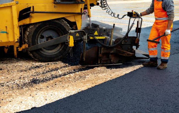 Best Driveway Crack Filling  in Stinnett, TX